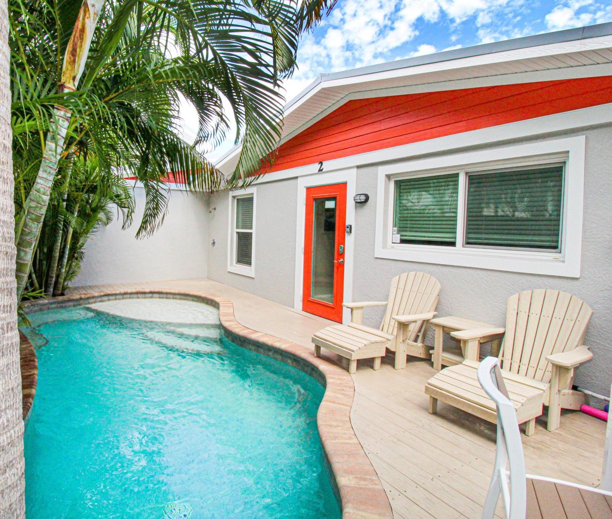 Coconut Cottage #2 Холмс Бийч Екстериор снимка