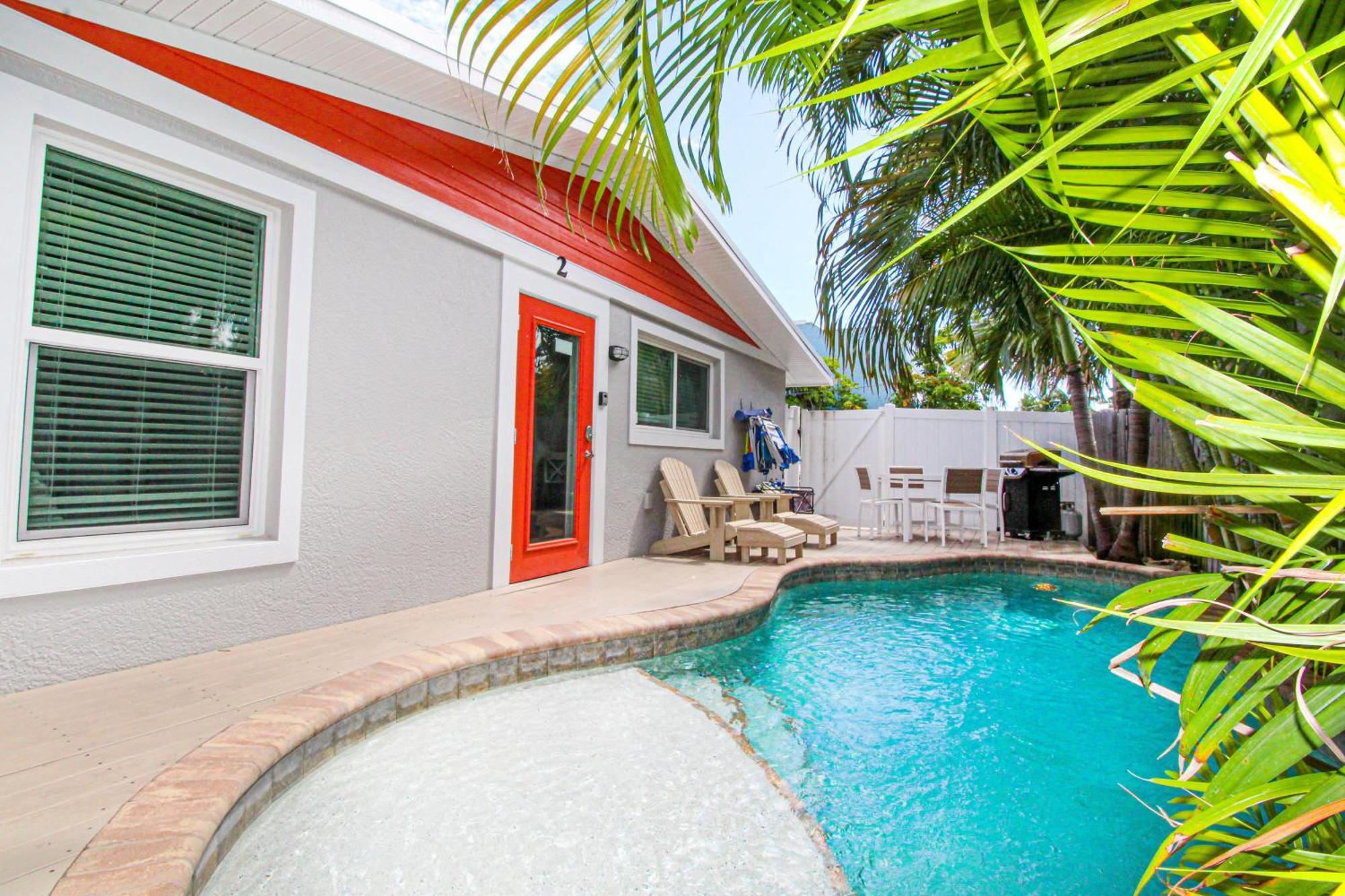 Coconut Cottage #2 Холмс Бийч Екстериор снимка